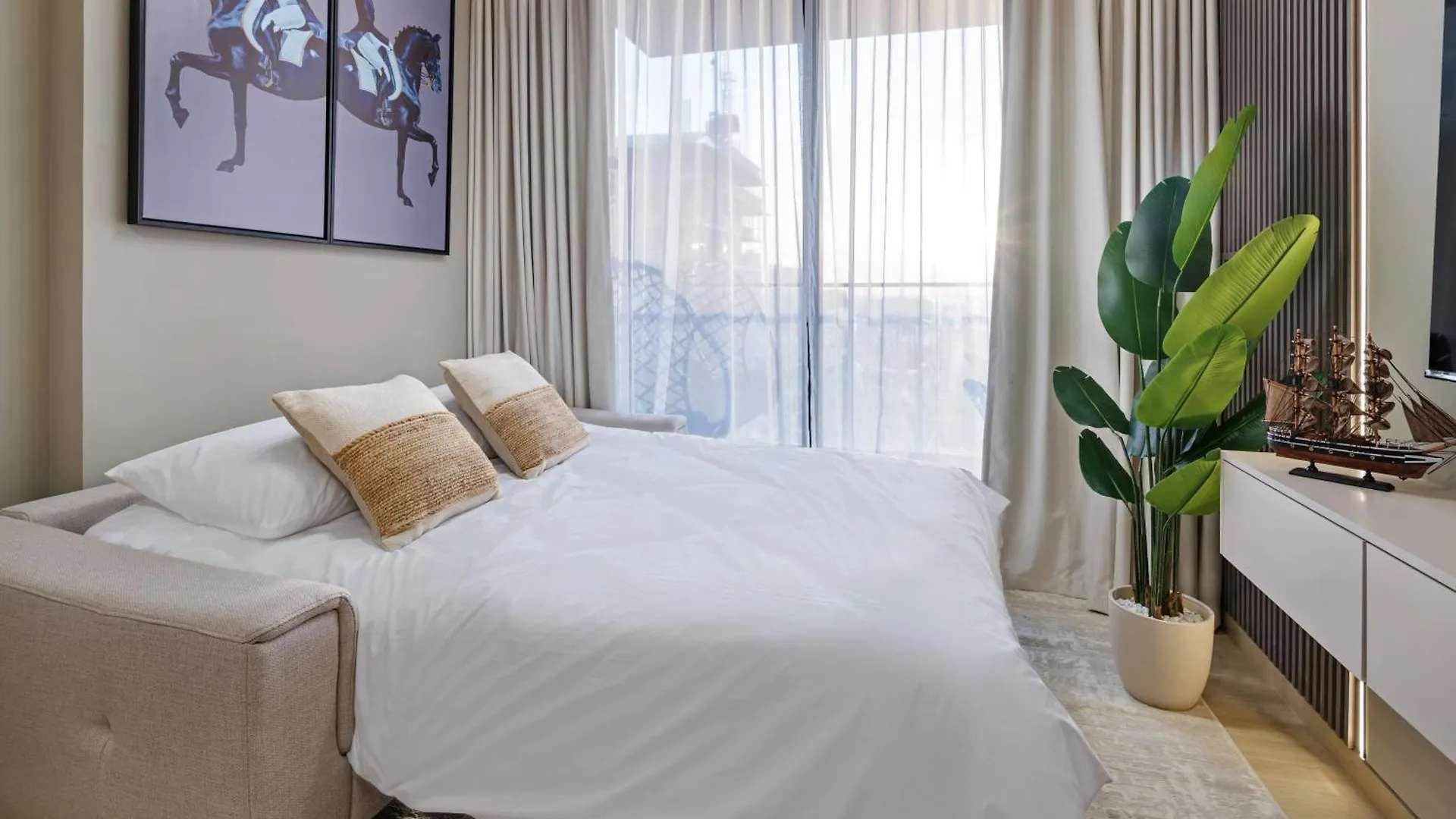 Fully Furnished 1 Bhk In Binghatti Crest Jvc Dubai 0*,